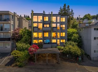 2831 14th Ave W APT 2, Seattle, WA 98119