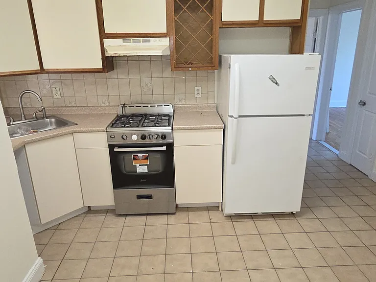 18 Audubon Ave #3 — Photo 1