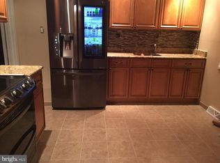 1922 Glendora Dr, District Heights, MD 20747