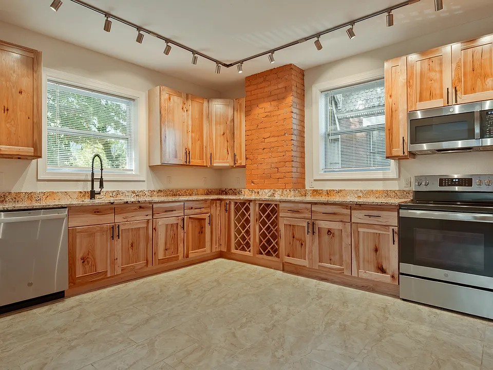 6736 McPherson Blvd #2