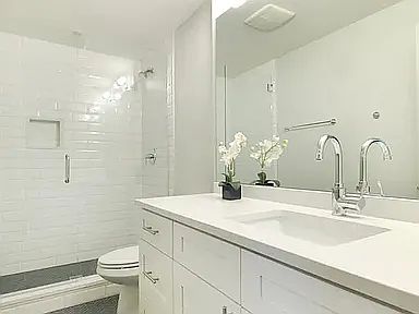 5th image of 2900 W Logan Blvd #102