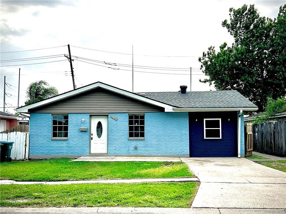 1st image of 4245 W Loyola Dr