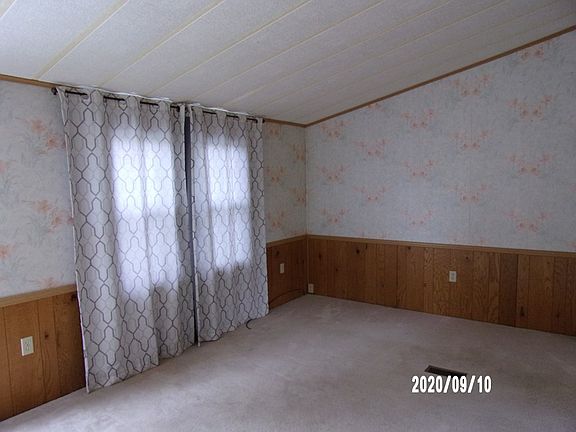 4th image of 3068 Princeton St