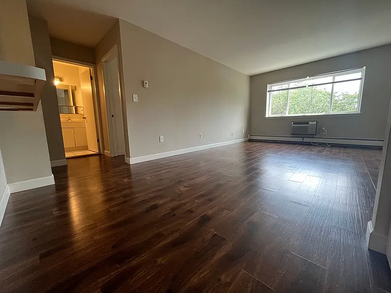 Ariel Place — Photo 24