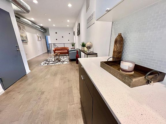 4th image of 1443 N 7th St #1O