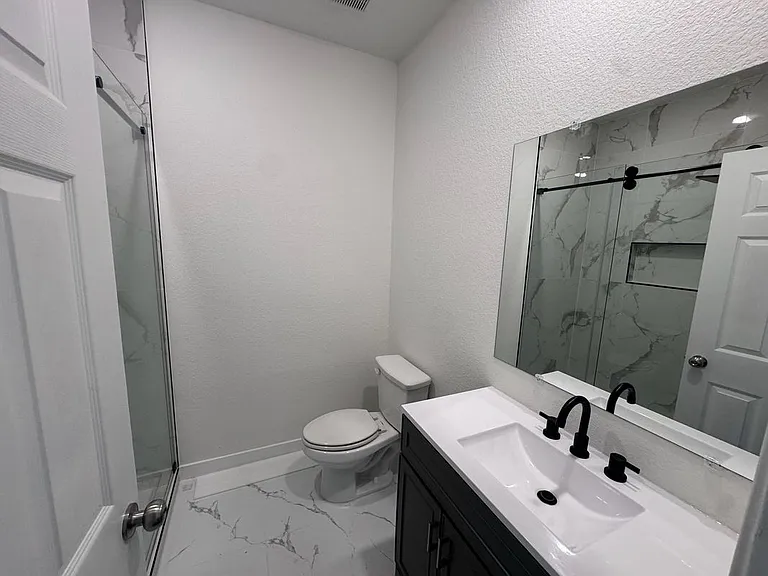 19709 Andrew Jackson St — Photo 11