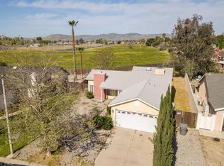 1746 The Willows Rd, San Jacinto, CA 92583