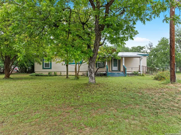 14230 N Hwy 16, Medina, TX 78055