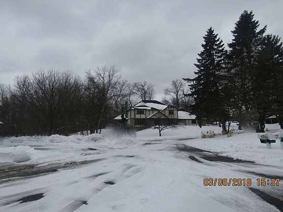4th image of 2721 Westridge Cir