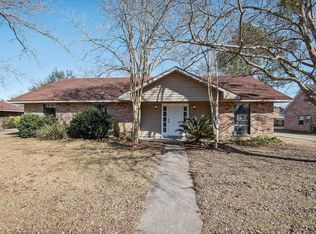 2807 S Ashland Ave, Gonzales, LA 70737