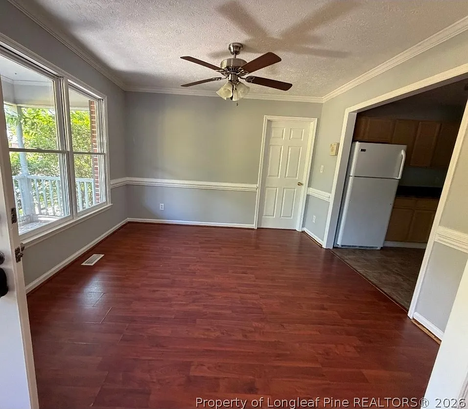 3 bed, 2.0 bath, 1250 sqft, $1,495 — Photo 3