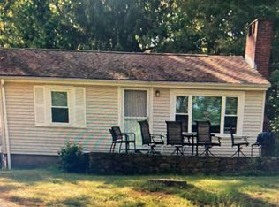 1A Jacob Perry Dr, Charlestown, RI 02813