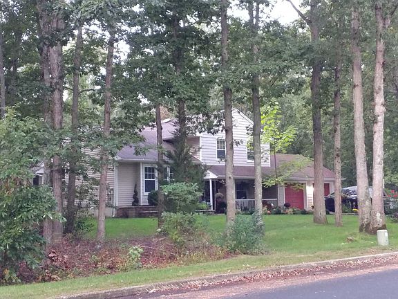 2nd image of 34 Sunset Dr