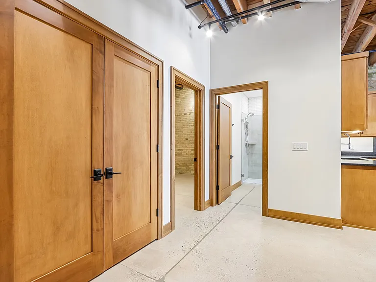 Ward House — Photo 208