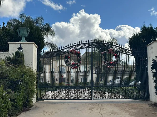 43596 Manzano Dr, Temecula, CA 92592