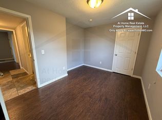 537 Collier Ln #0, Fulton, MO 65251