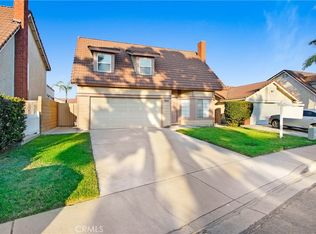 11321 Oakwood Dr, Fontana, CA 92337