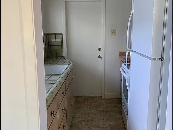 4th image of 782 N 1st St APT 7