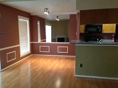 2120 El Paseo St Photo 1