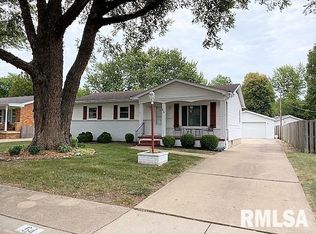 64 Friars Ln, Springfield, IL 62704