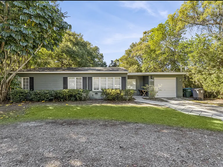 447 N Phelps Ave — Photo 1