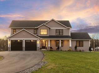 71 Watt St, Lunenburg, MA 01462