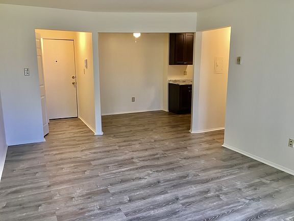 2nd image of 269 E Breckenridge St #304