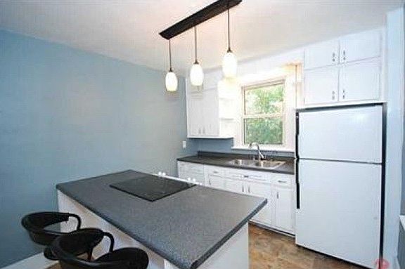 4th image of 1544 Harrison St