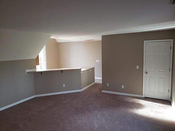 4th image of 46040 Wilson Ct