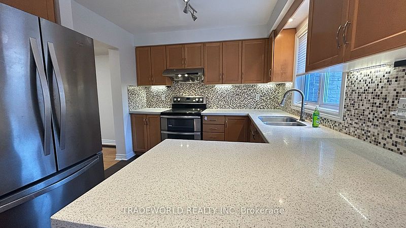 Markham Townhouse for rent - 4 Bedrooms in Markham