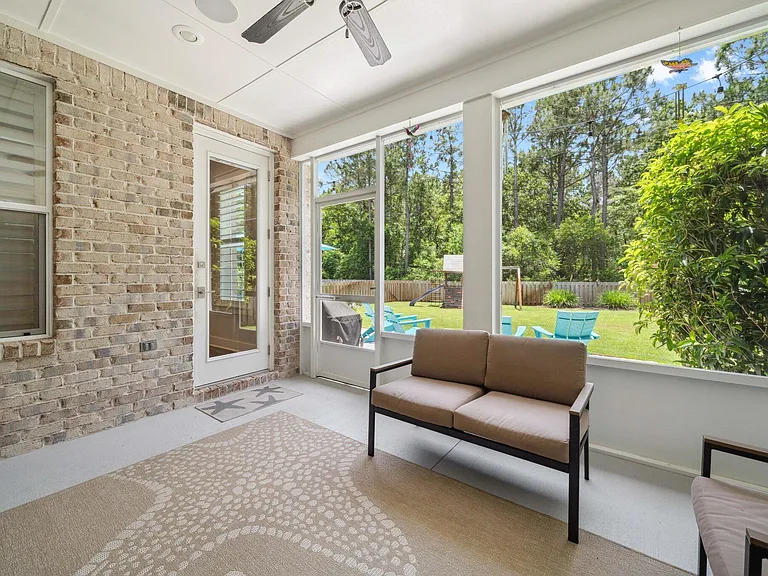 327 Cobalt Ln — Photo 34