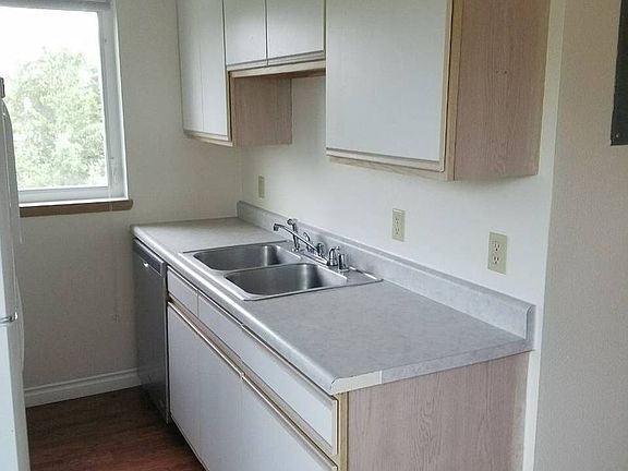 2nd image of 1501 24th Ave APT F