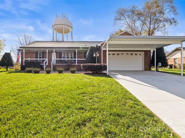 645 Sunridge Dr, Lincolnton, NC 28092