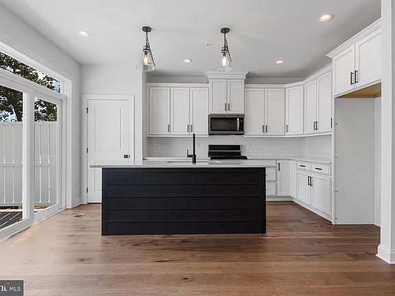 3rd image of 431 Reagans Ln Lot 126