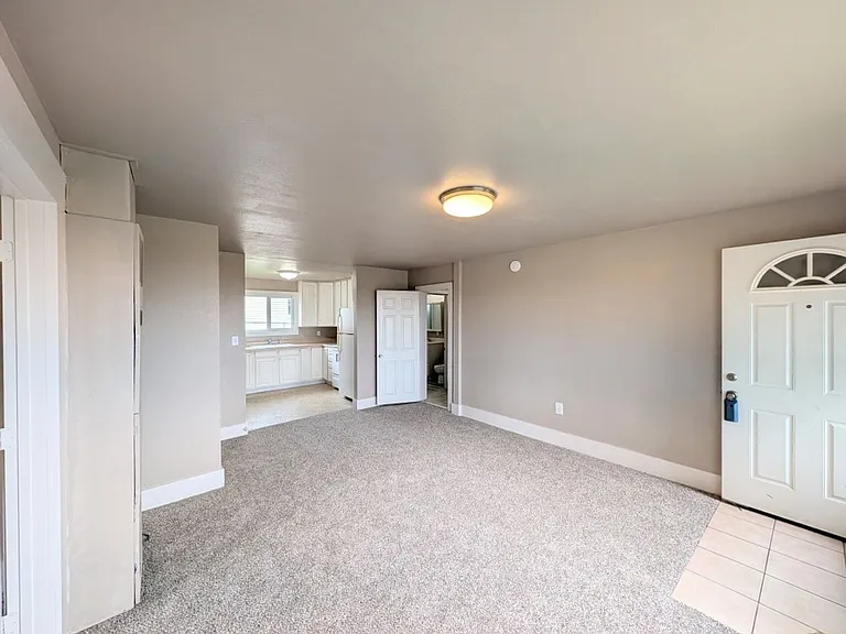 1020 Wall St — Photo 2