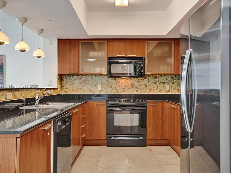16699 Collins Ave #2405 — Photo 4