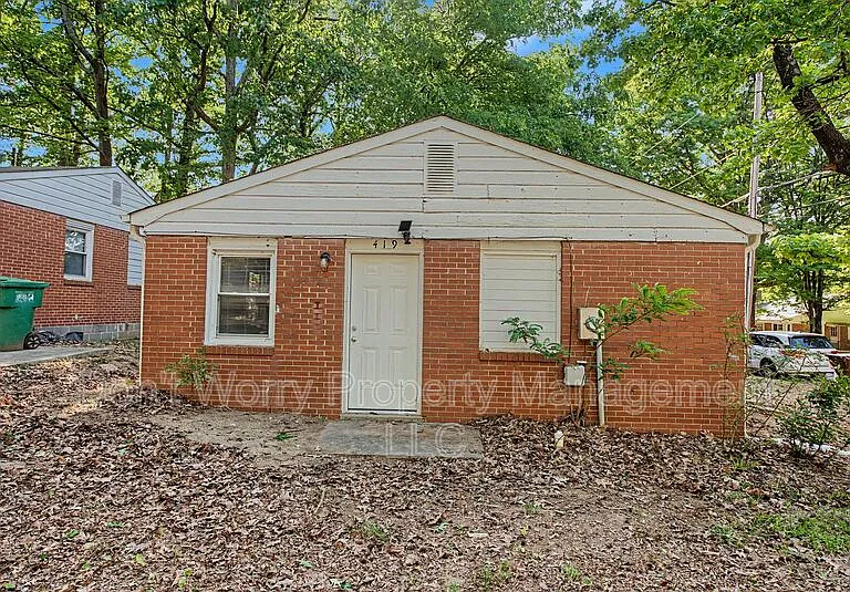 419 Hobson St — Photo 7