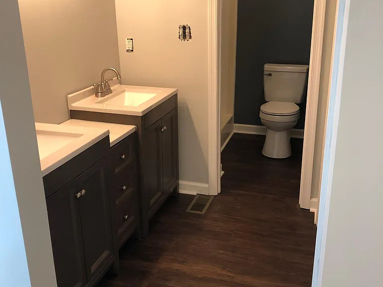 212 Ansley Dr — Photo 10