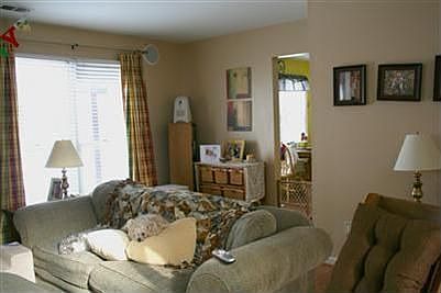 5th image of 3630 White Pine Dr