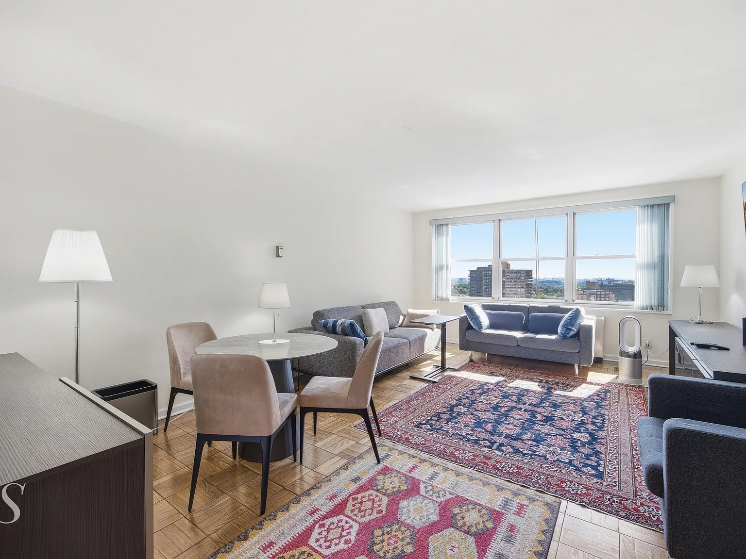 1 bed, $2,600 — Photo 2