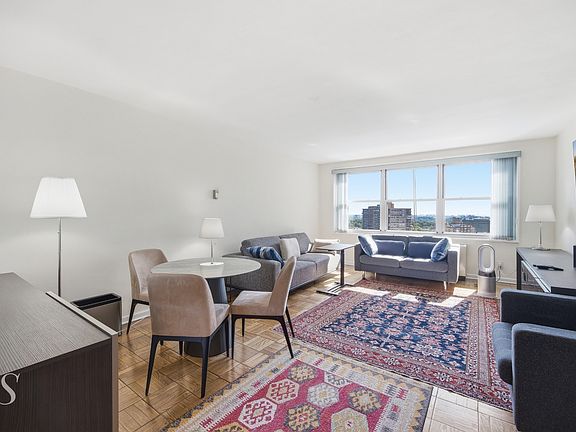 2nd image of 2100 Linwood Ave APT 21P