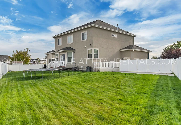 2801 S Harrow Ct — Photo 14