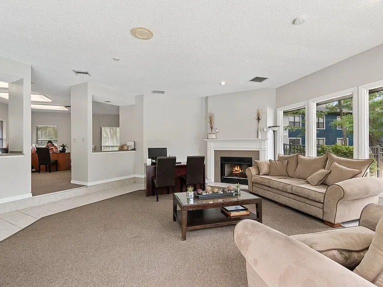 Northlake — Photo 25