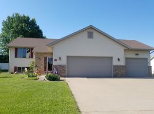 310 Johnson St, Holmen, WI 54636