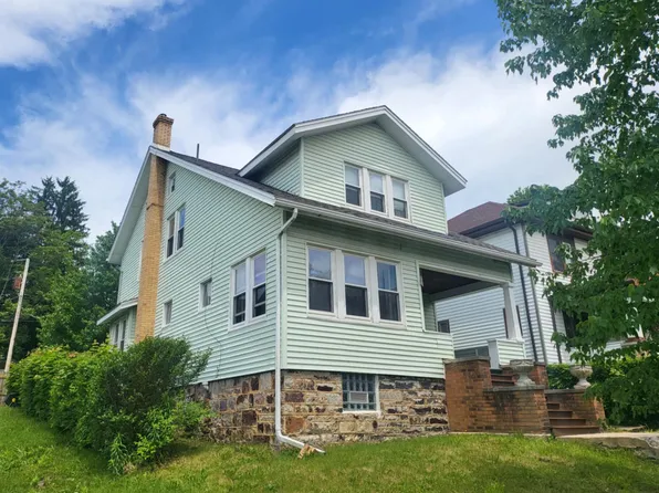 1520 22nd Ave, Altoona, PA 16601