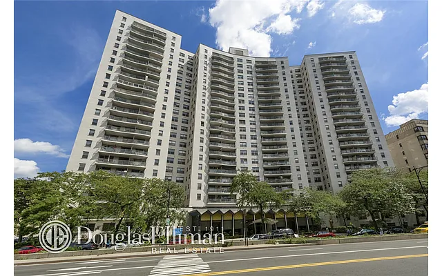 Sold by Douglas Elliman | media 10