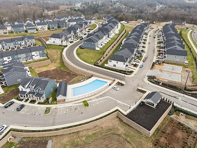 5069 Dayflower Dr — Photo 37
