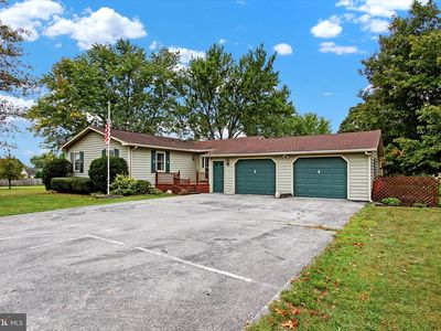 883 Sherman Dr, Gettysburg, PA, 17325