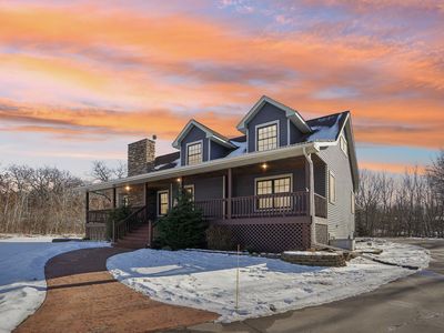 779 Sandrock Rd, Saint Croix Falls, WI, 54024