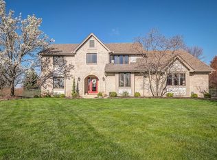 221 Babington Ct, Dayton, OH 45440